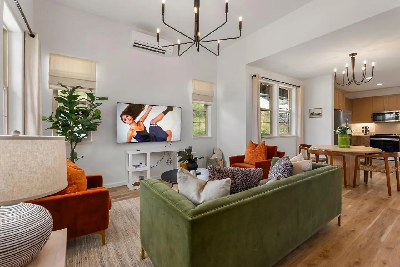 Holiday home @Marbella Lane- Idyllic Getaway In Makaha Paradise United States